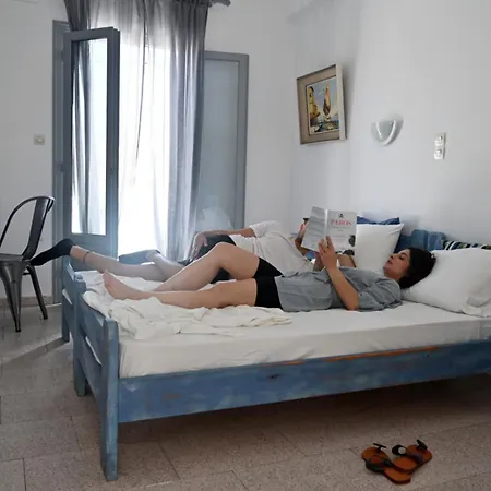 Maistrali * Naousa (Paros)